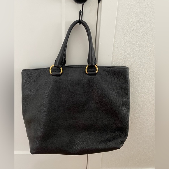 Prada Leather Tote Black, 💯 Authentic - Picture 3 of 10